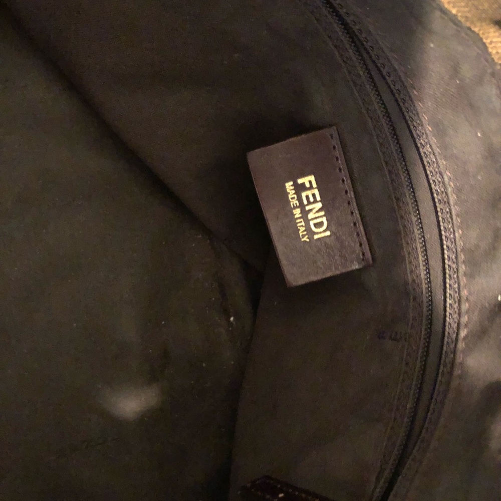 Fendi Zucca Large Flap Shoulder Bag Authentic‼️ - Picture 4 of 8